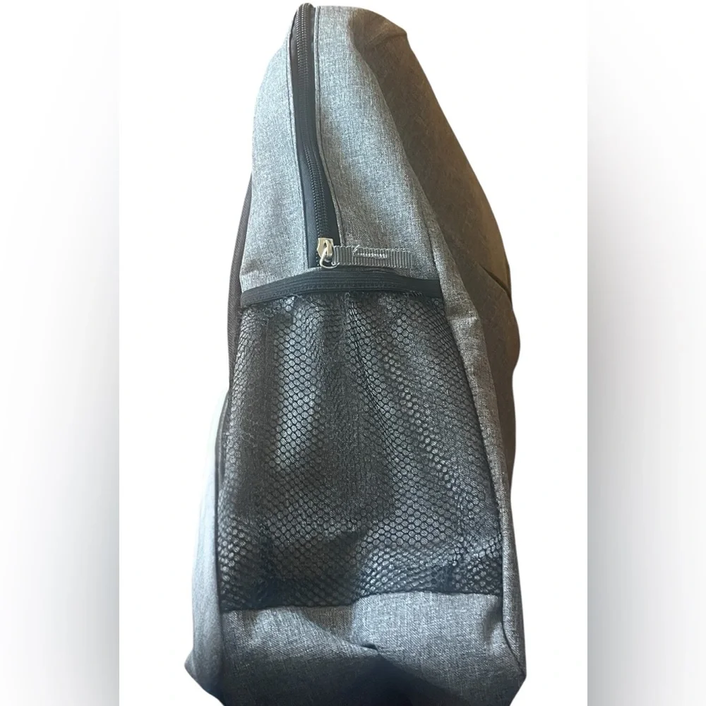 Boeing Aviation Backpack Gray Logo Laptop Travel School Bag NWOT - Picture 3 of 7